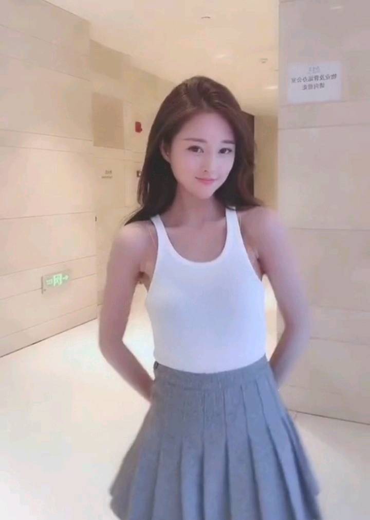 新鸡刚下海，超紧超棒